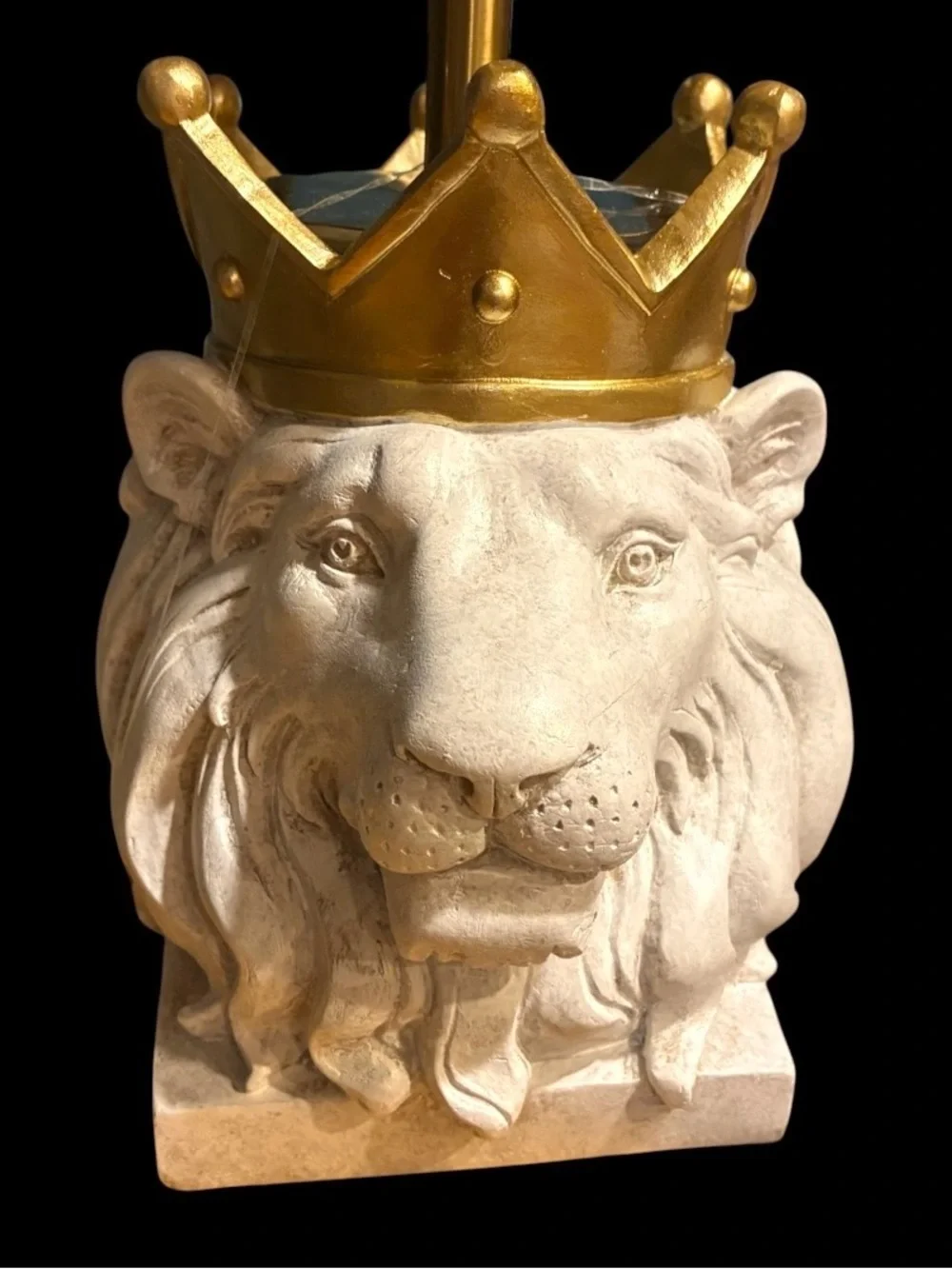 Lion Head w Gold Metallic Tone Crown Toilet Brush Holder White Stone Look Resin